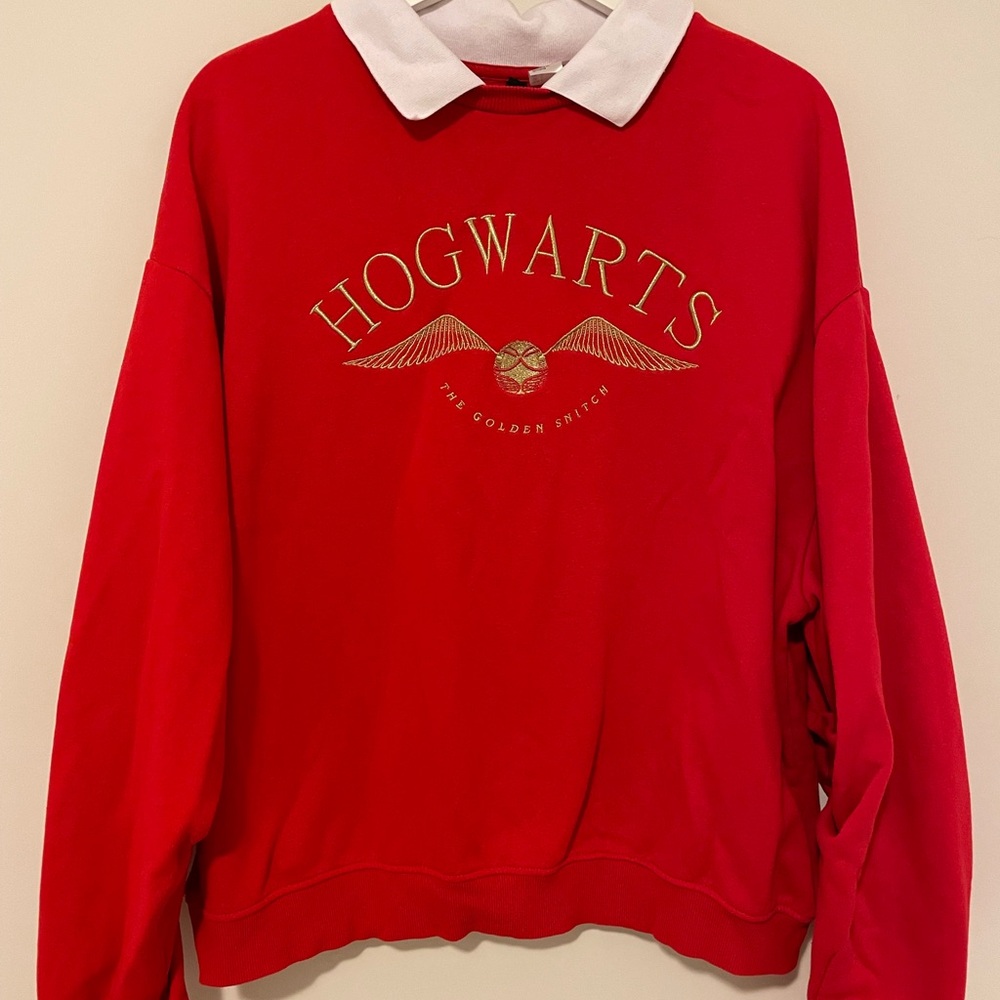 COPY - H&M HOGWARTS OVERSIZED SWEATSHIRT